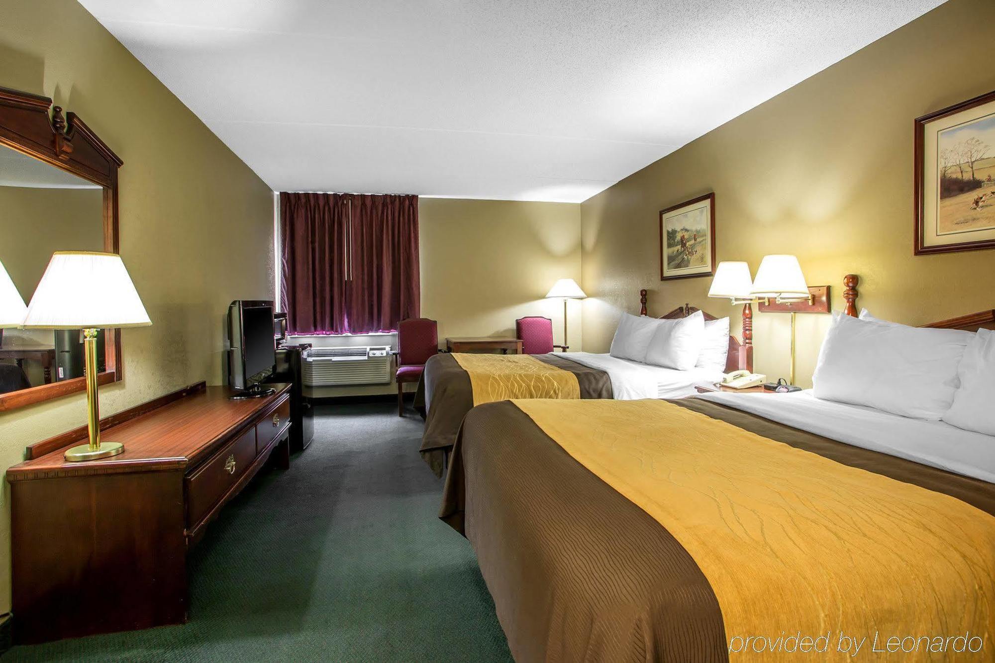 Super 8 By Wyndham Chambersburg I-81 Hotell Eksteriør bilde