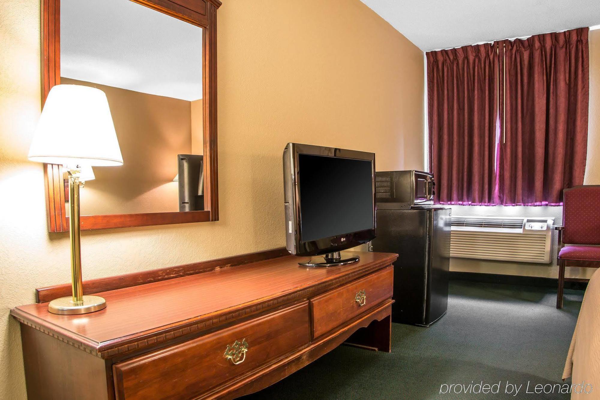 Super 8 By Wyndham Chambersburg I-81 Hotell Eksteriør bilde