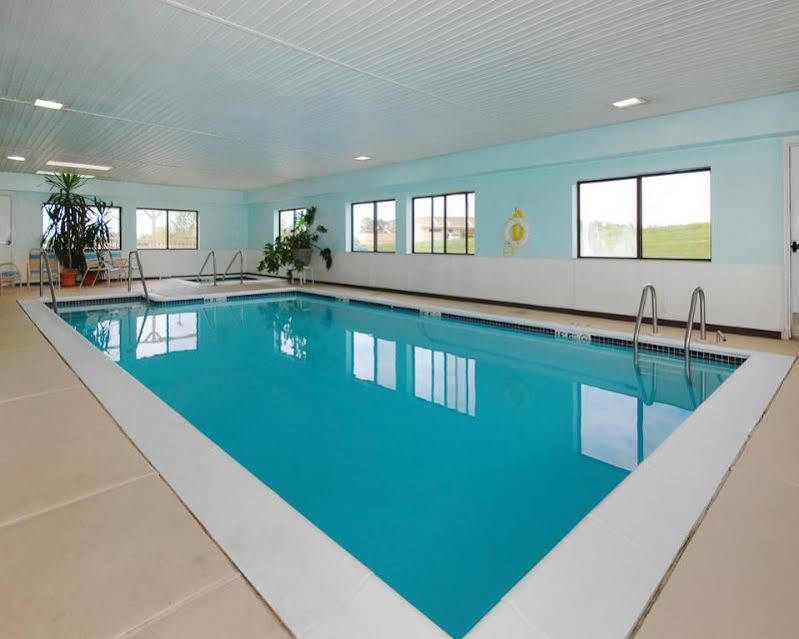 Super 8 By Wyndham Chambersburg I-81 Hotell Eksteriør bilde